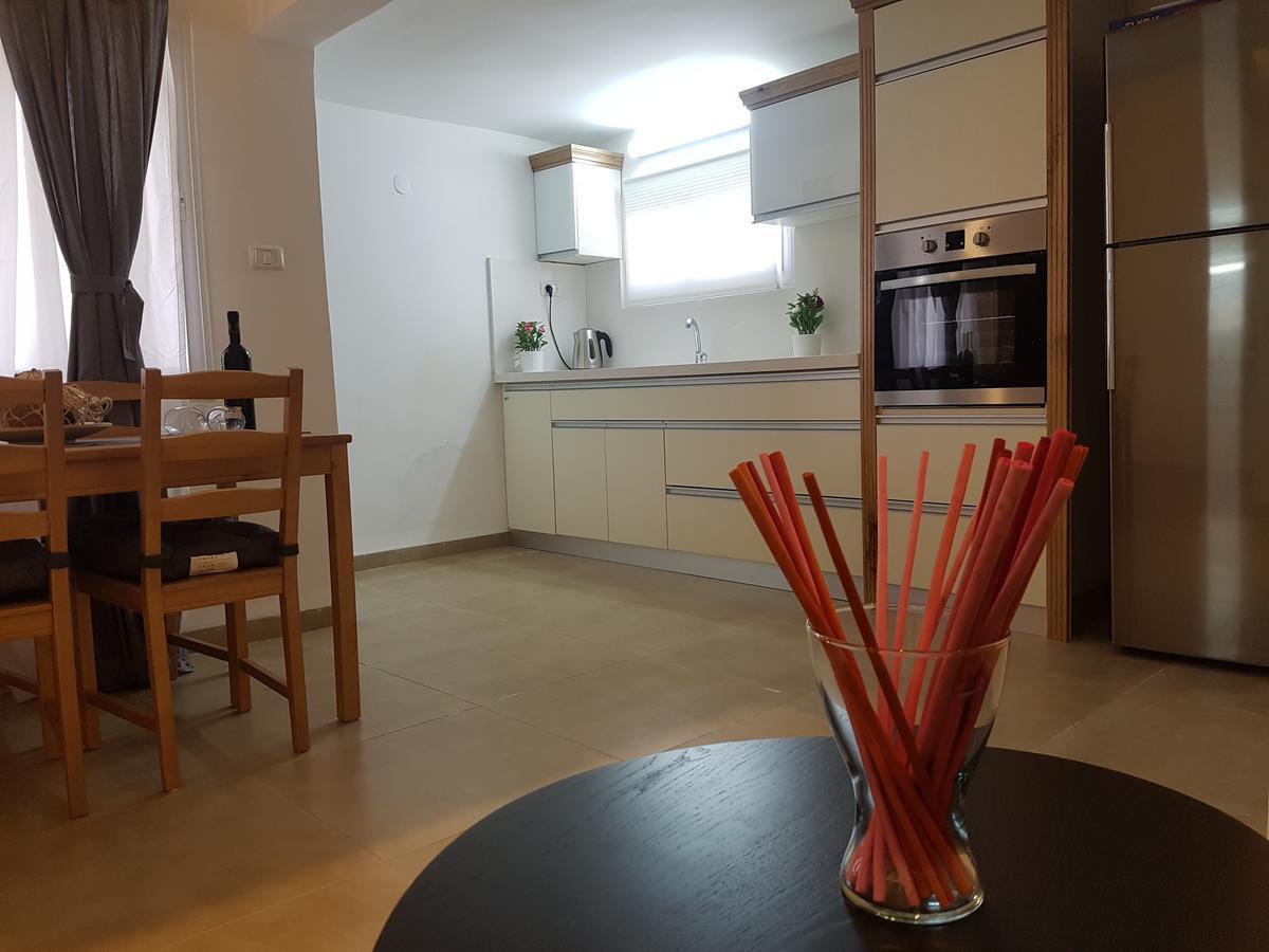Aparthotel אבני החושן- Avnei Hoshen Nahariya Esterno foto