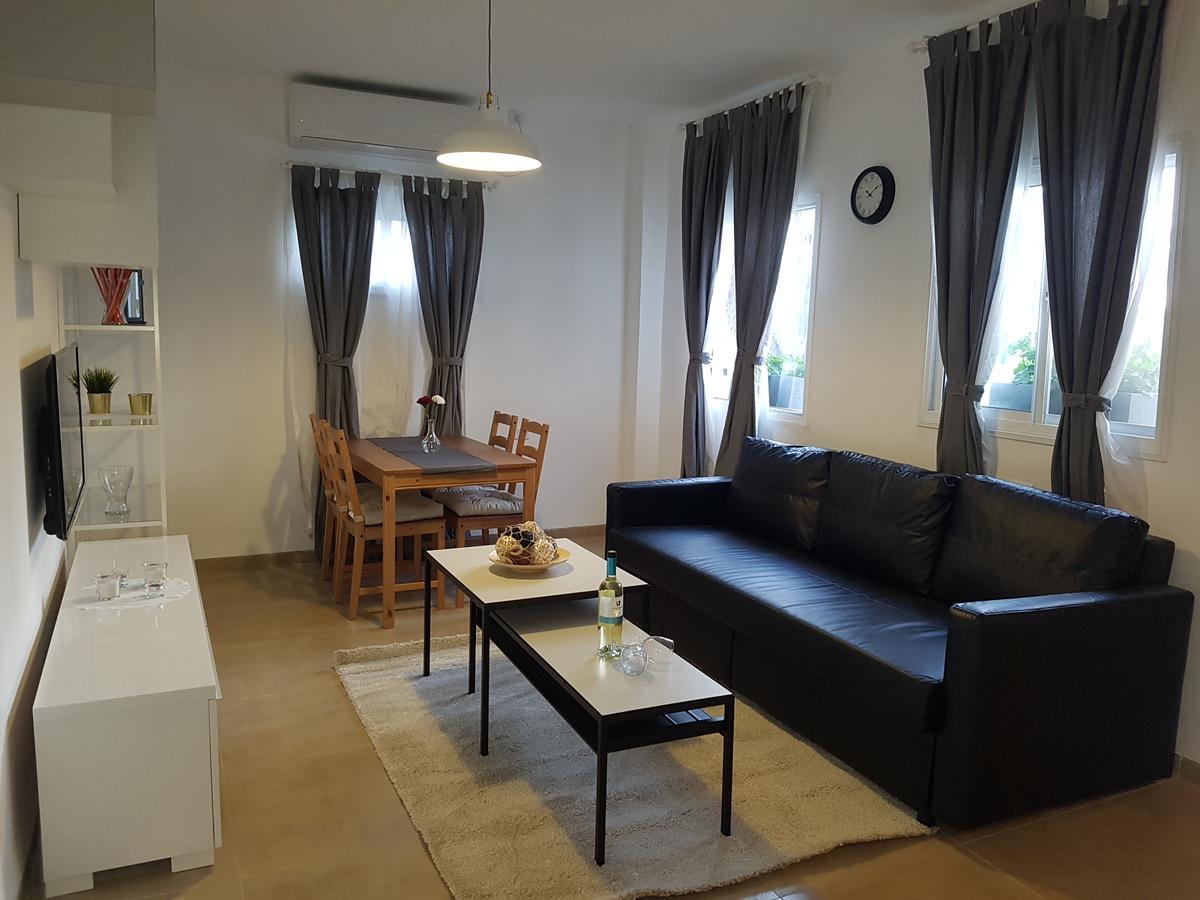 Aparthotel אבני החושן- Avnei Hoshen Nahariya Esterno foto