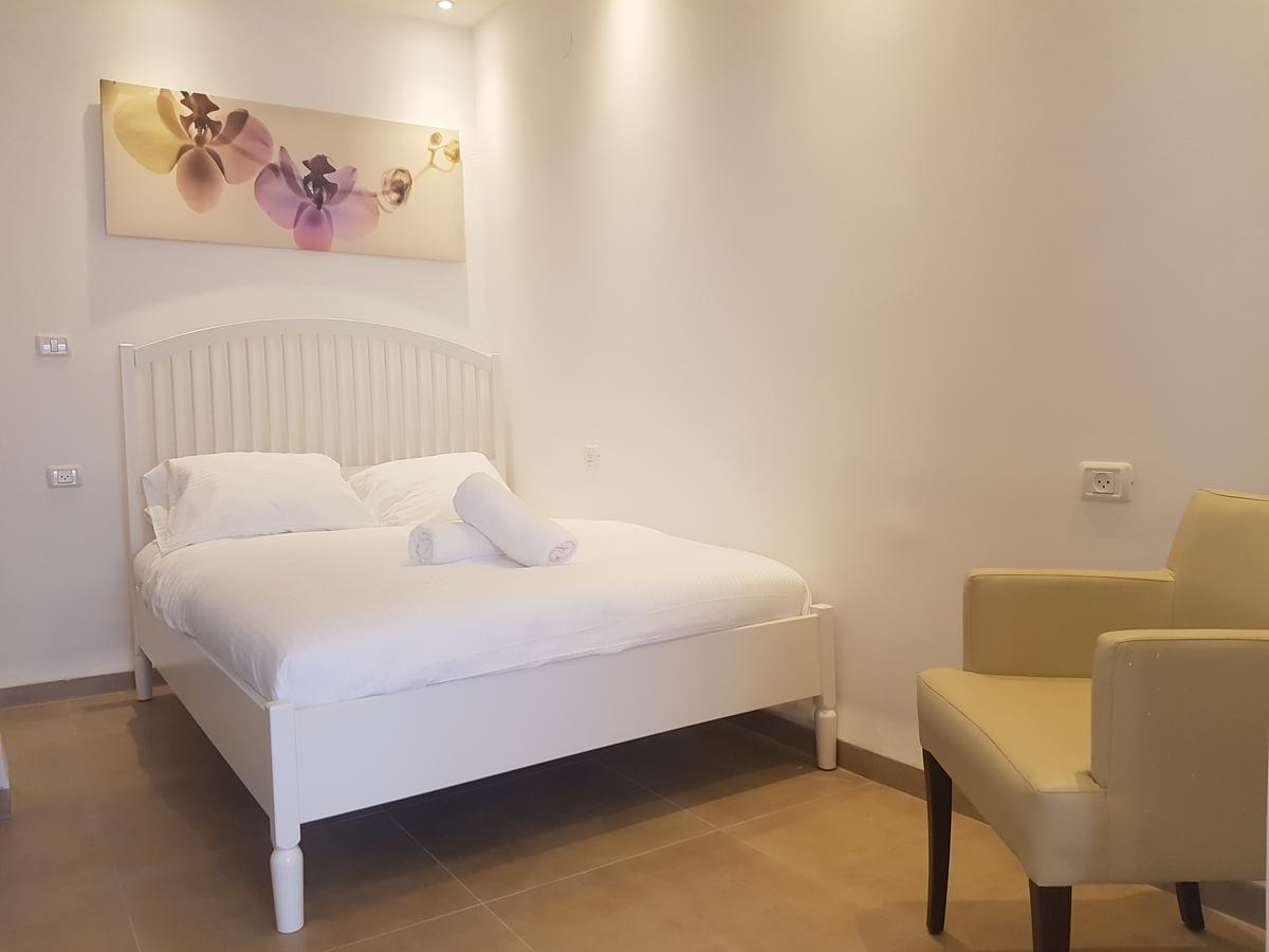 Aparthotel אבני החושן- Avnei Hoshen Nahariya Esterno foto